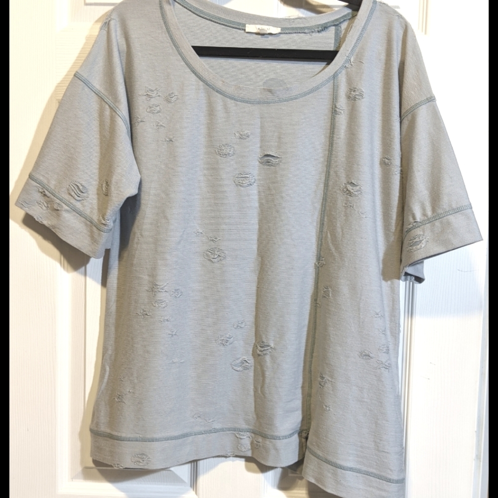 Easel Ripped Oversized Light Blue T-shirt
